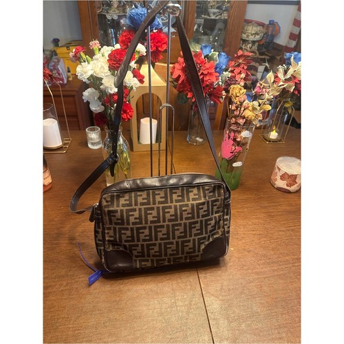 Borsa tracolla vintage fendi - a,